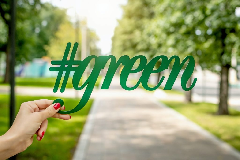 Green hashtag